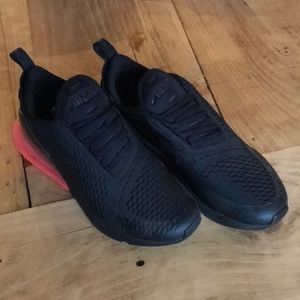 Nike air 270 “hot punch”